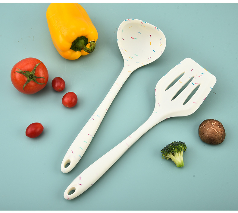 Colored granule silicone kitchenware, creative kitchenware, household silicone soup spoon, kitchen stir-frying spatula, food tongs, kitchenware set